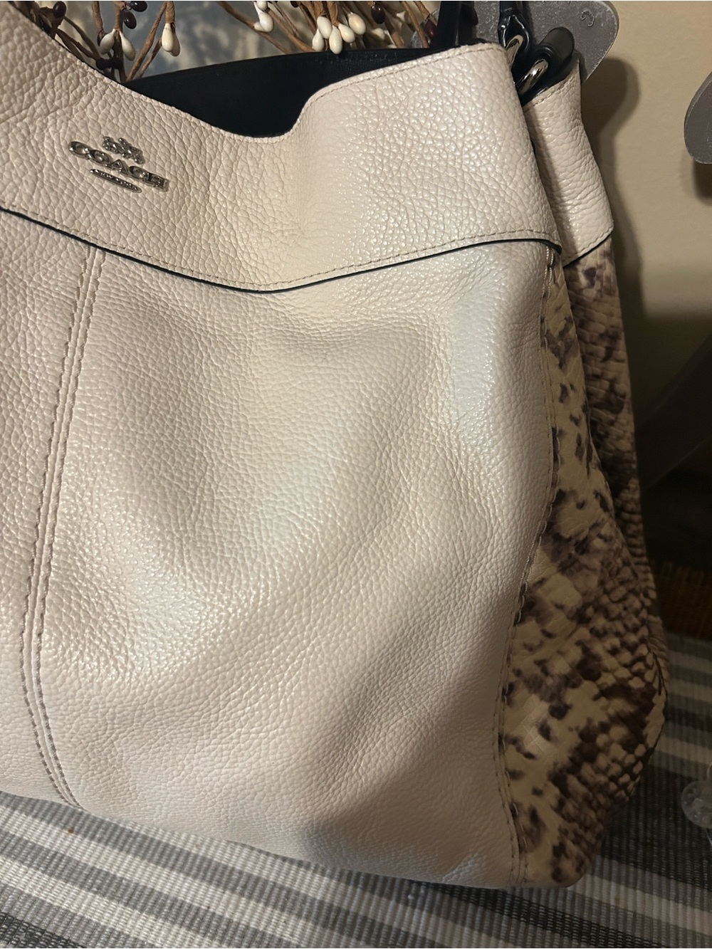 Coach Eddie Carryall F36705 Pebbled Leather Python Embossed 3-Compartment - Picture 2 of 10
